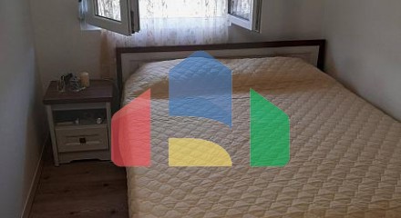 Просторный двухэтажный дом с красивым двором