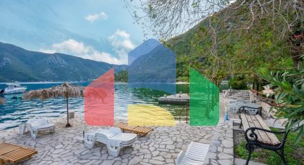 House for sale by the sea, in the Bay of Kotor