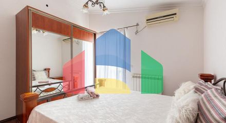 Трёхэтажный семейный дом в Шушань