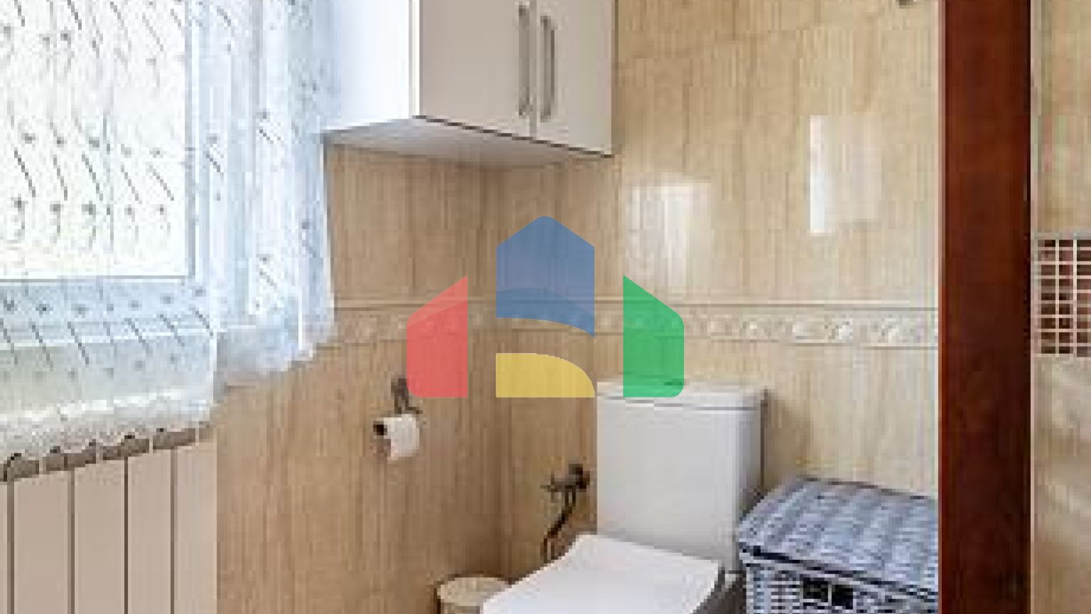 Трёхэтажный семейный дом в Шушань