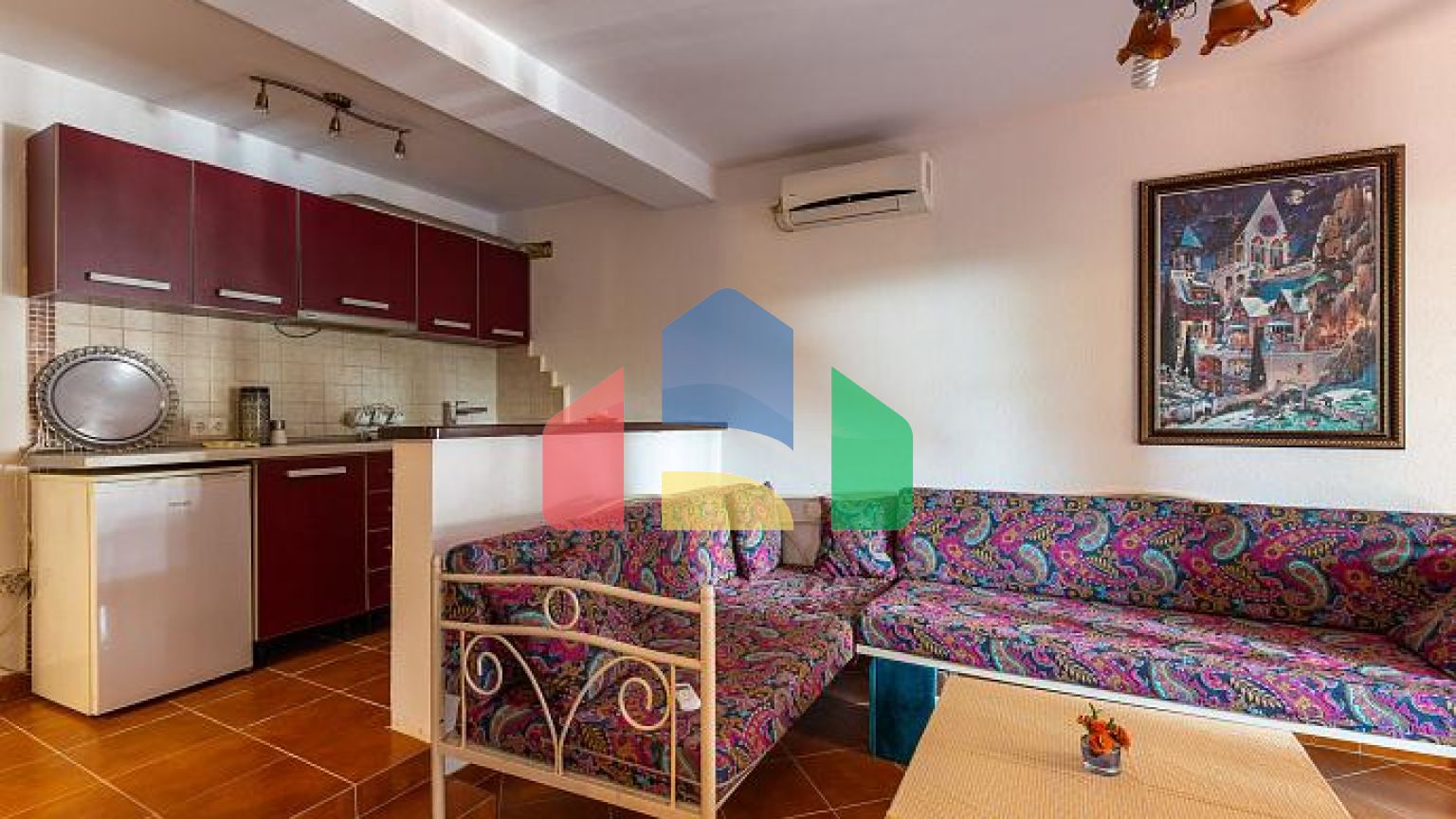 Трёхэтажный семейный дом в Шушань