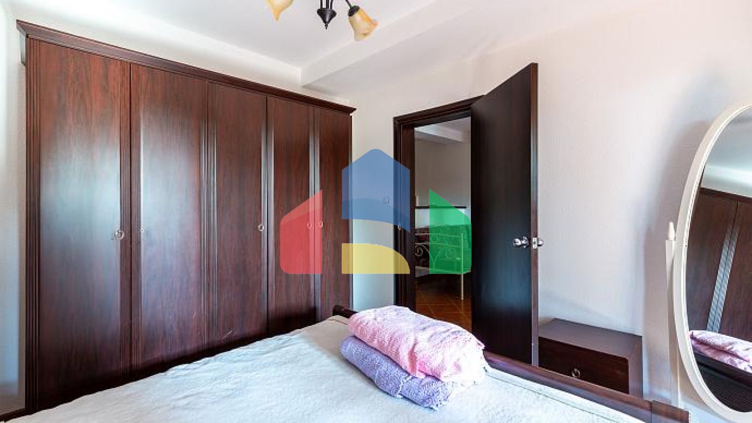 Трёхэтажный семейный дом в Шушань