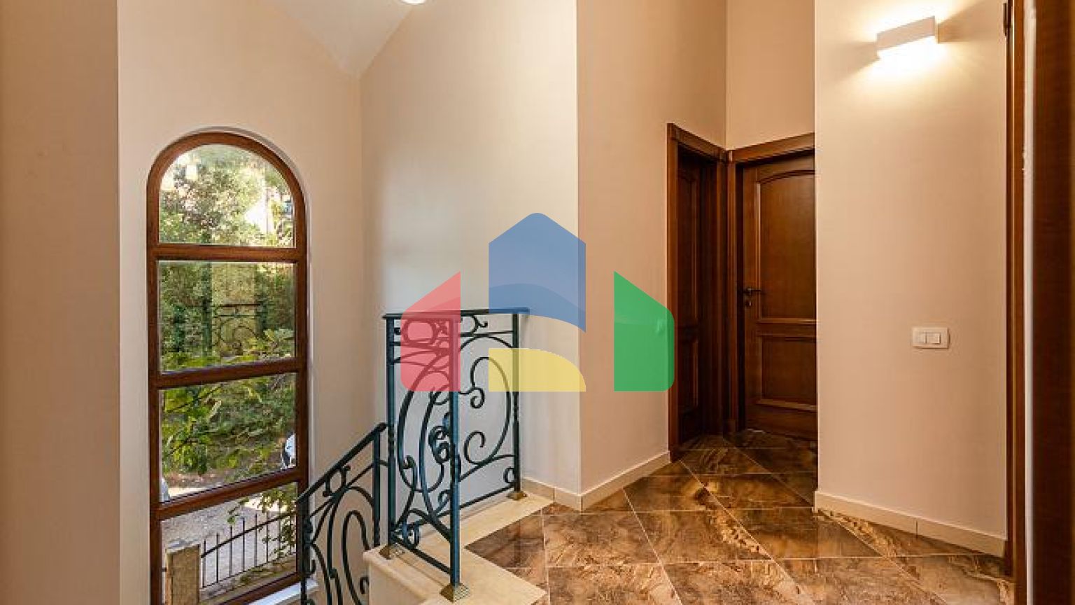 Современная вилла в Шушане с прекрасным видом на море