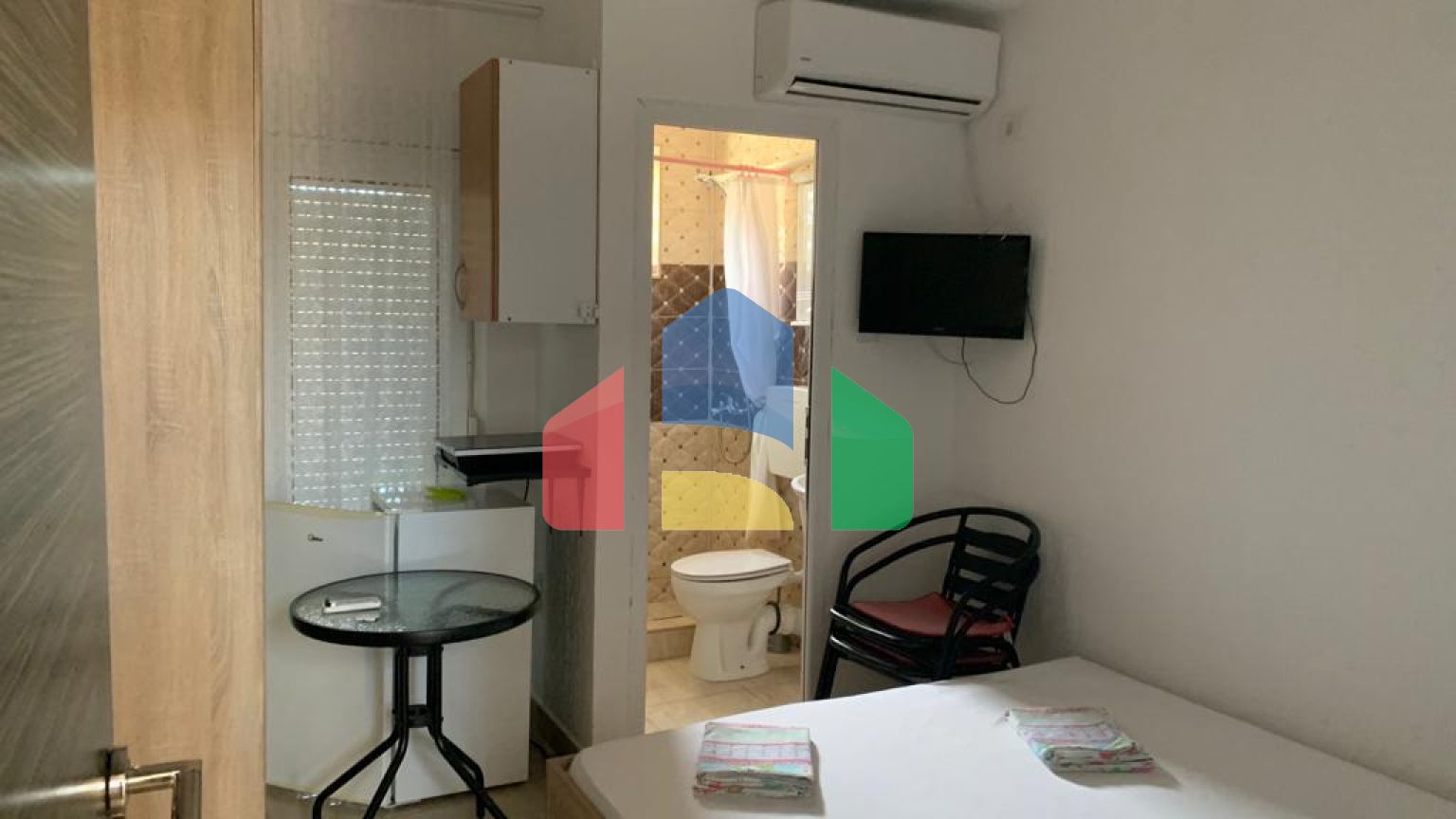 Вилла с апартаментами на 10 номеров