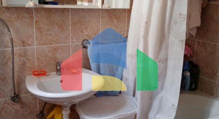 Двухэтажный дом с гаражом рядом с морем Сутоморе, Бар