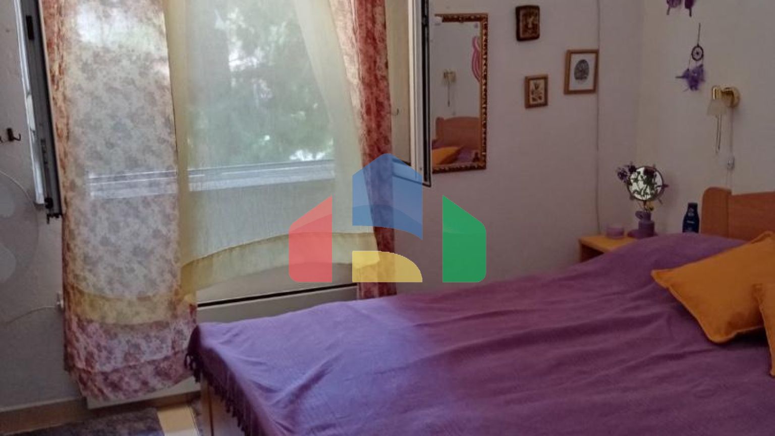 Двухэтажный дом с гаражом рядом с морем Сутоморе, Бар