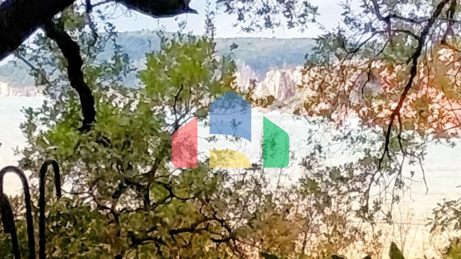 Земельный участок в Сутоморе