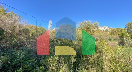 Land plot with sea view in Sutomore