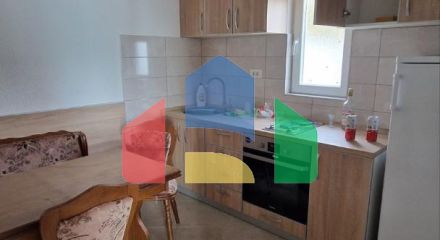 Двухэтажная вилла в Заградже с большим участком