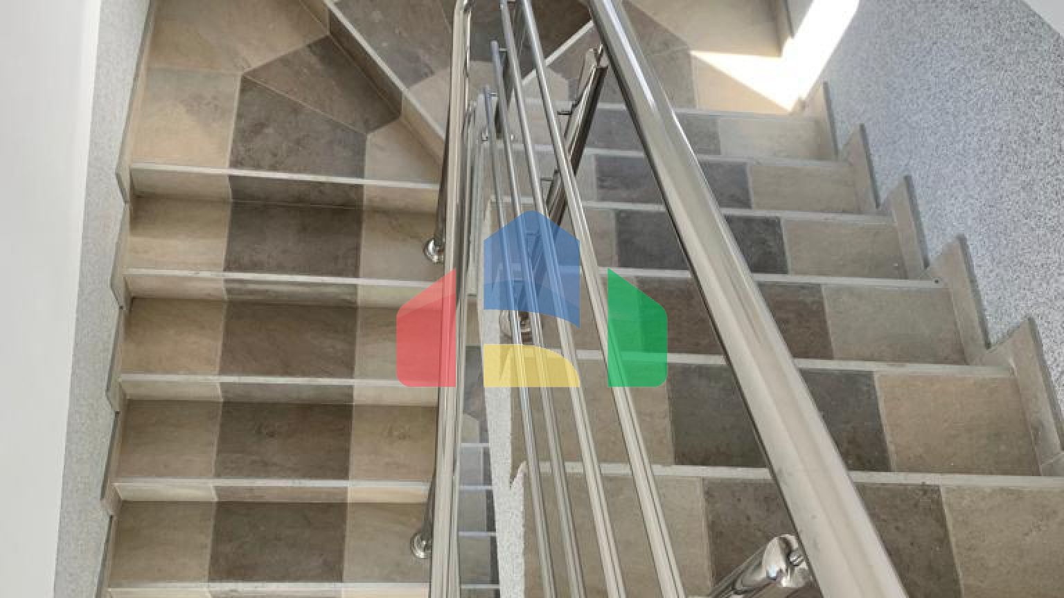 Новый  дом с 7 апартаментами в Сутоморе, Барская ривьера.