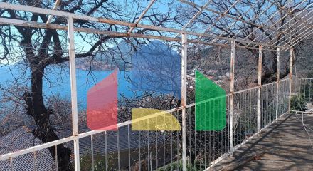 Дом с видом на море в Сутоморе, Брца под ремонт.