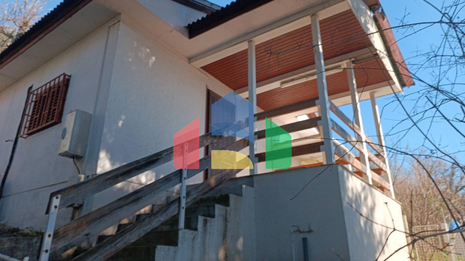 Дом с видом на море в Сутоморе, Брца под ремонт.