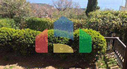 Уникальная вилла с панорамным видом, окруженное зеленью Уникальная вилла с панорамным видом, окруженное зеленью