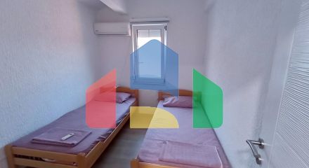 Просторный дуплекс с 3 спальнями в Сутоморе, Барская ривьера.