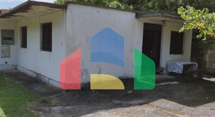 Легальный одноэтажный таунхаус в Сутоморе