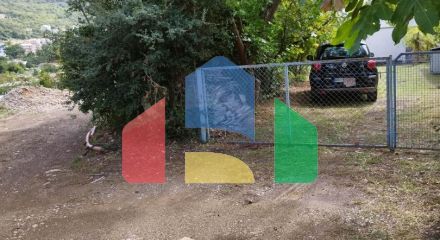 Легальный одноэтажный таунхаус в Сутоморе