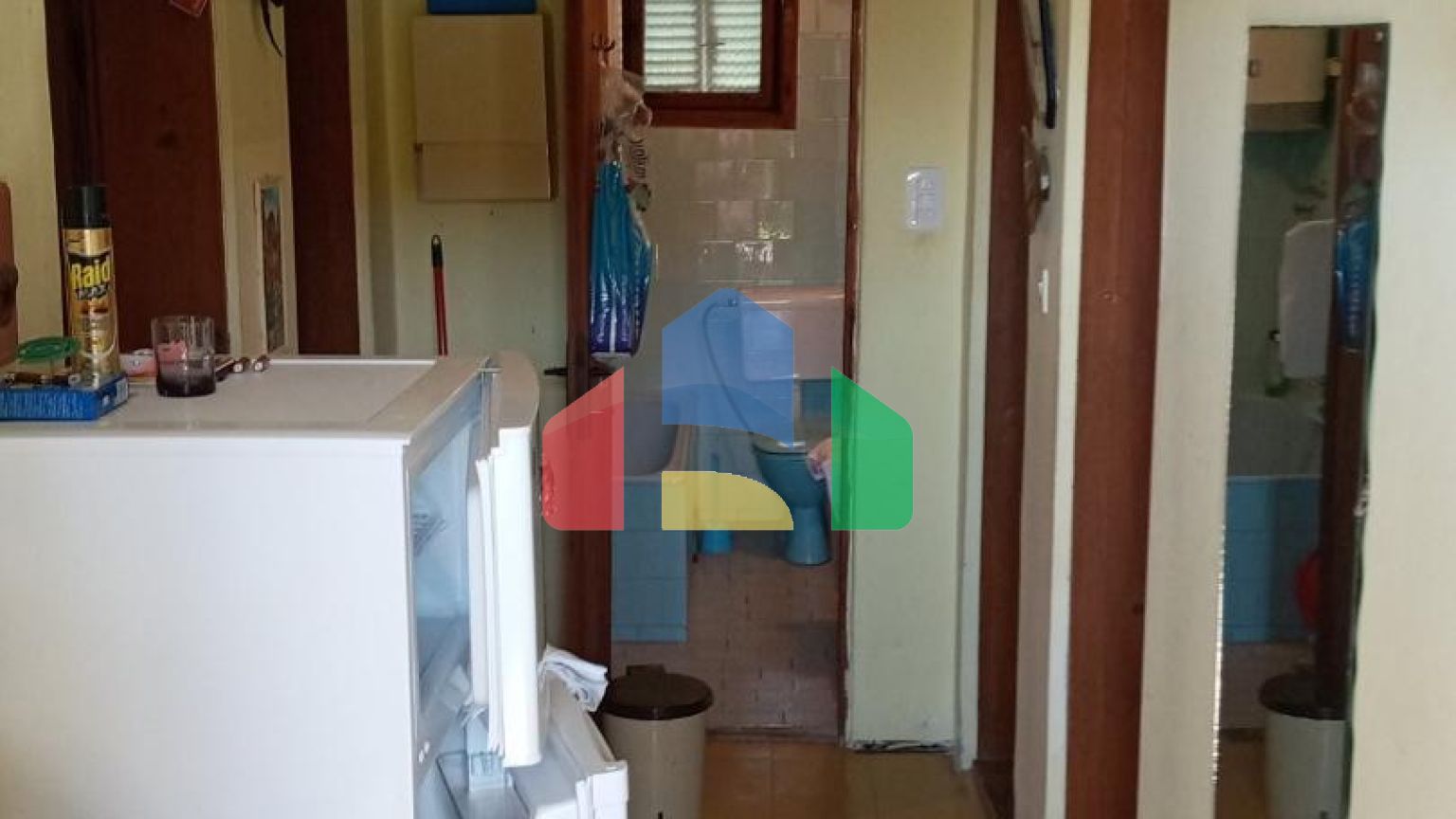 Дом с тремя апартаментами в Сутоморе