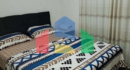 Дом с семью квартирами на хорошей локации в Сутоморе, Бар