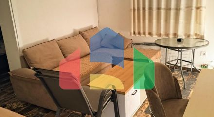 Дом с семью квартирами на хорошей локации в Сутоморе, Бар