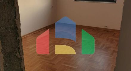 New one-story house with a large plot in Sutomore.