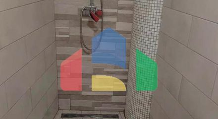 Квартира студия в новом многоэтажном доме в самом центре Сутоморе.