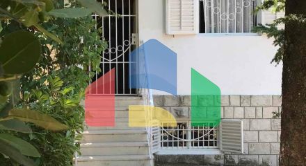 Legal two-story large house in Sutomore