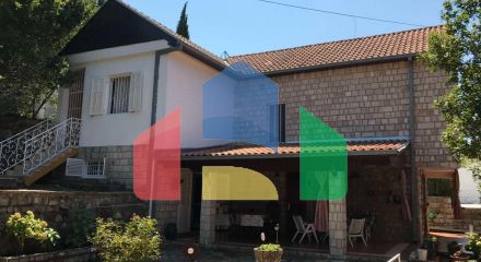 Legal two-story large house in Sutomore