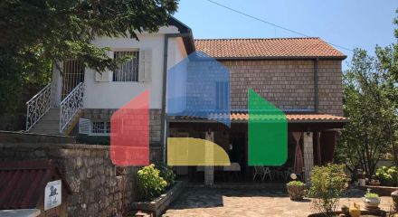 Легальный двухэтажный большой дом в Сутоморе