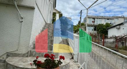 Three-storey house in Zagraj (Sutomore)
