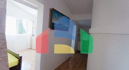 Трехэтажный дом в Заградже (Сутоморе)