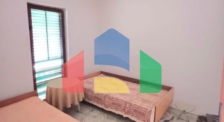 Легальный двухэтажный дом с участком, район Хай Нехай, Сутоморе.