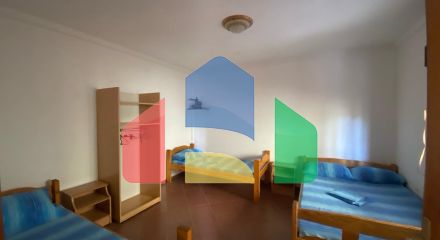 Часть дома на 8 апартаментов в Сутоморе на равнине. Часть дома на 8 апартаментов в Сутоморе на равнине.