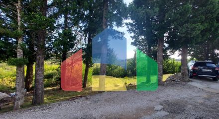 Трехэтажный дом с панорамными видами и большой террасой в Сутоморе Трехэтажный дом с панорамными видами и большой террасой в Сутоморе