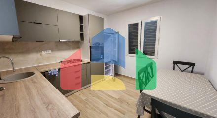 Легальный дом в Сутоморе с красивым уаастком в пешей доступности от моря