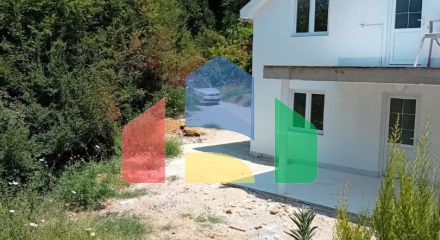 Двухэтажный дом  в Мишичи, Сутоморе