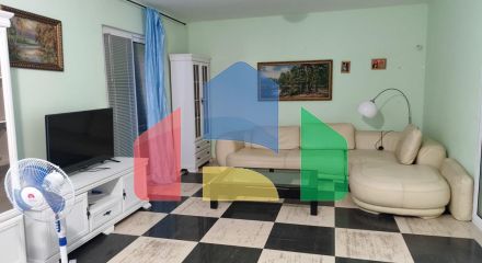 Дом с сауной и видом на море в Сутоморе