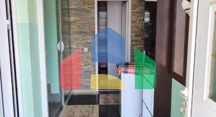 Дом с сауной и видом на море в Сутоморе