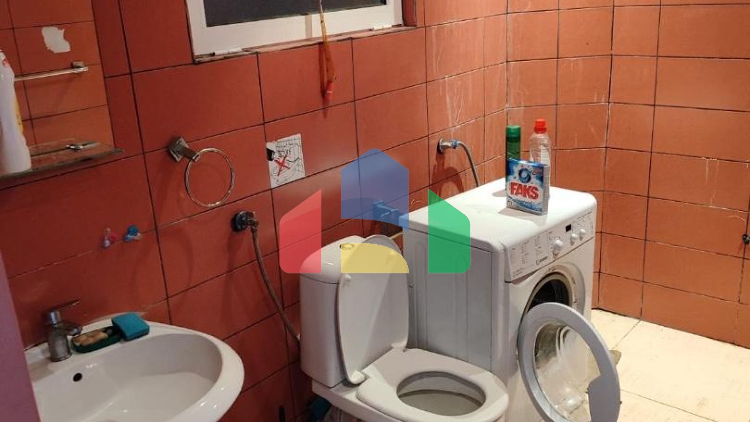 Дом с сауной и видом на море в Сутоморе