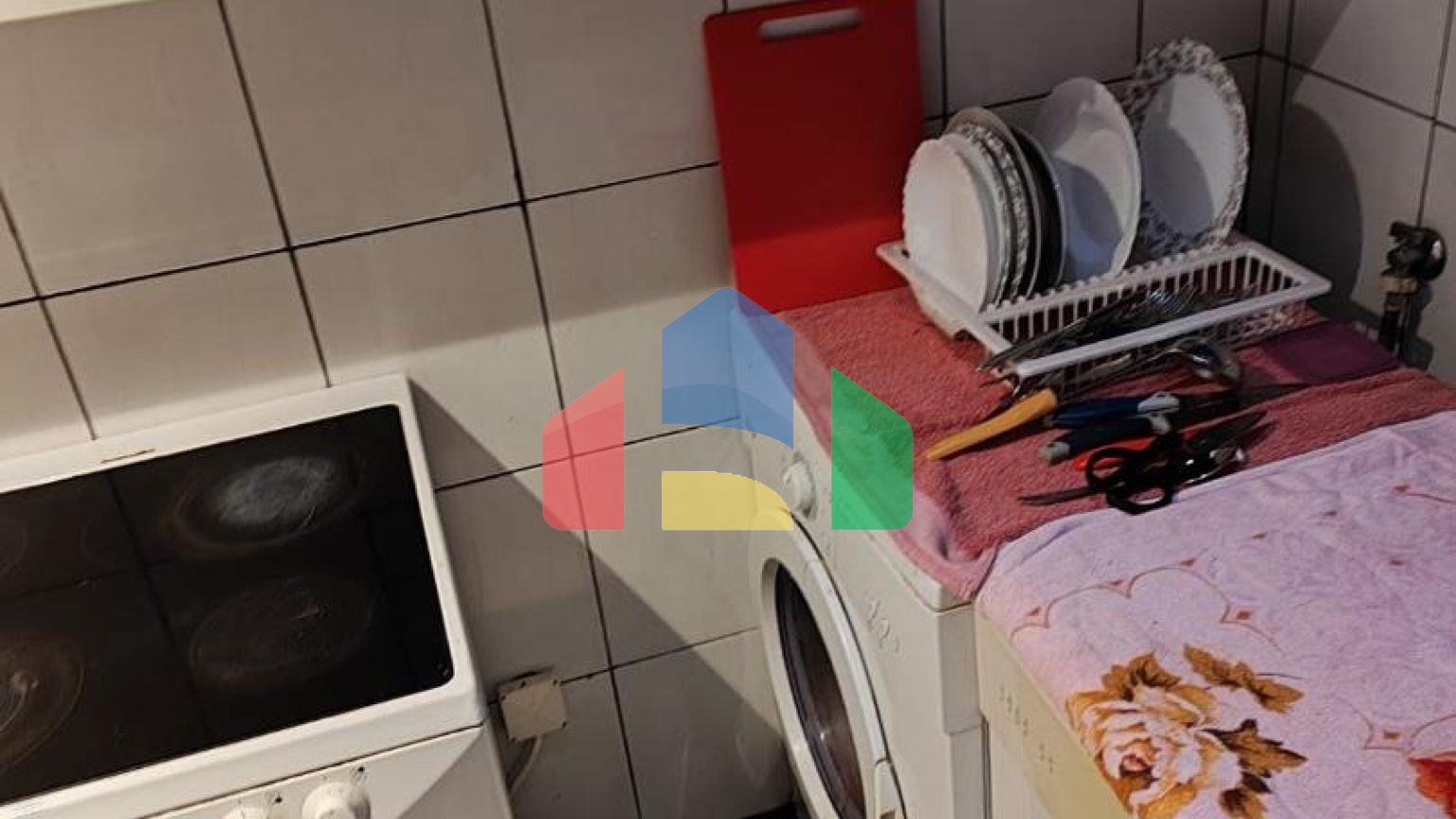 Дом с сауной и видом на море в Сутоморе