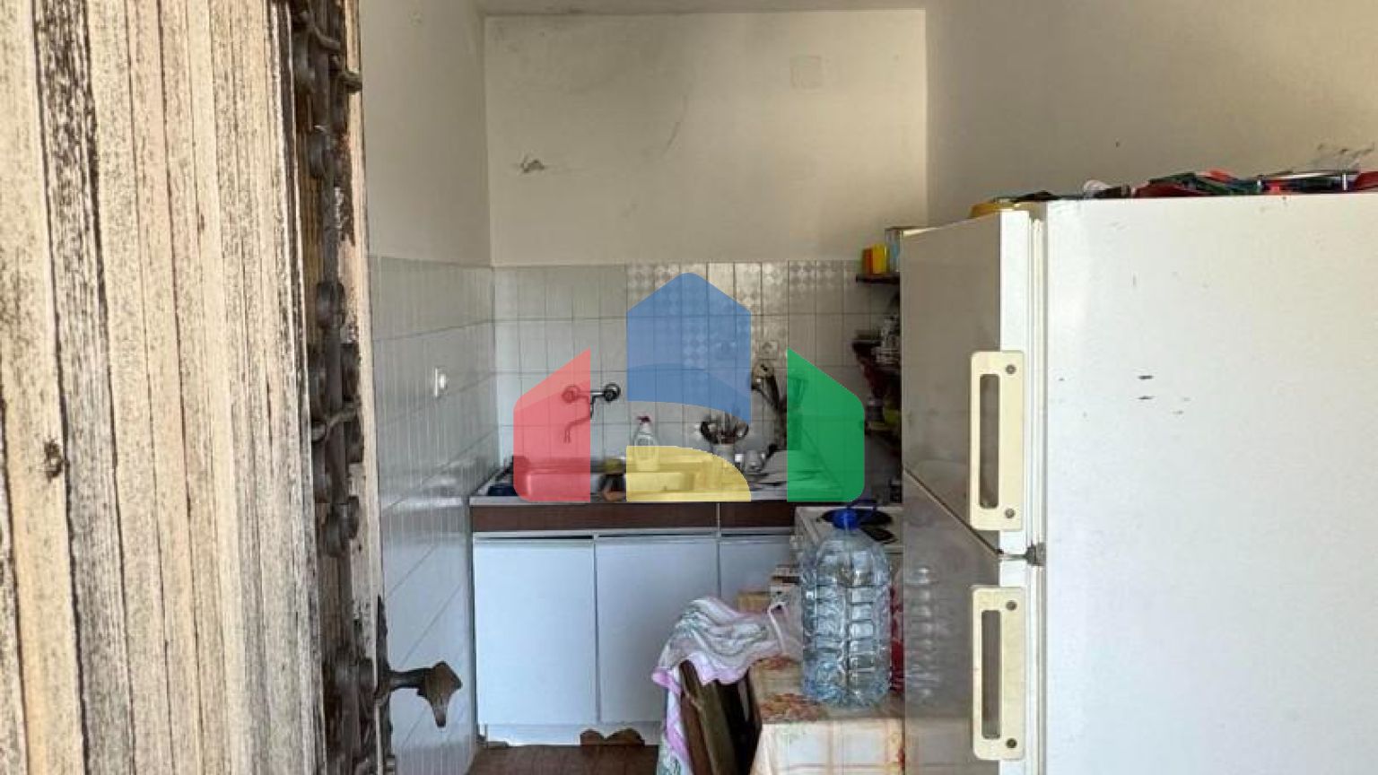 Дом под ремонт с видом на море, Сутоморе, 183 м²