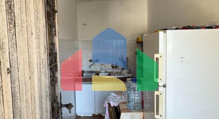 Дом под ремонт с видом на море, Сутоморе, 183 м²