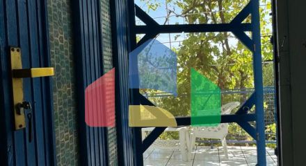 Уютный таунхаус с террасой и видом на море в Сутоморе Уютный таунхаус с террасой и видом на море в Сутоморе