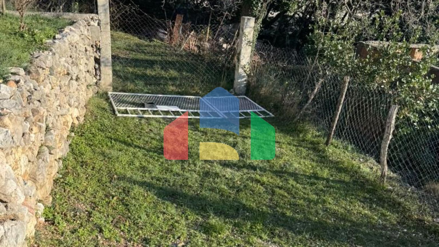 Продается дом с видом на Адриатику в живописном Сутоморе, Барская Ривьера