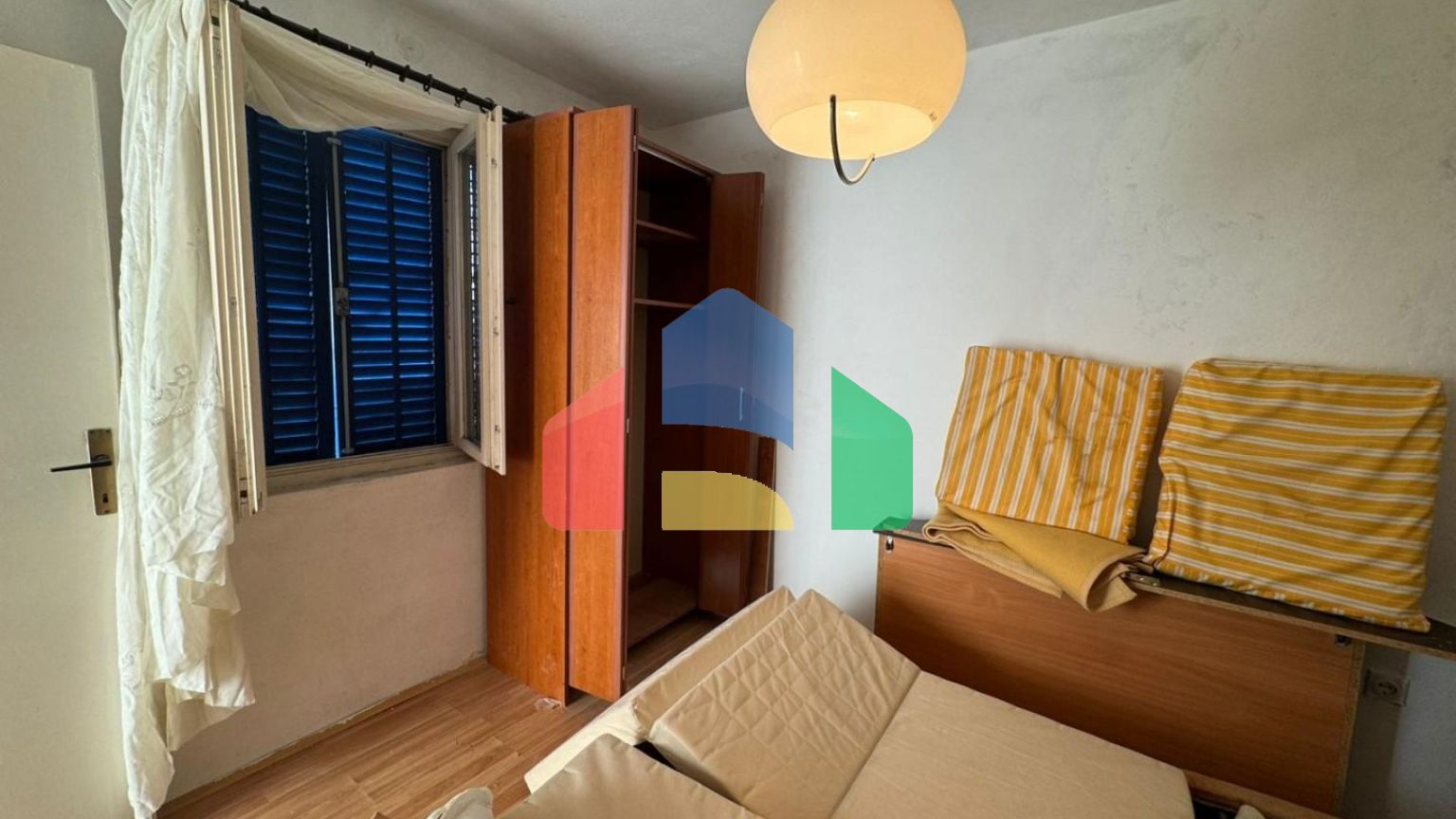 Продается дом с видом на Адриатику в живописном Сутоморе, Барская Ривьера