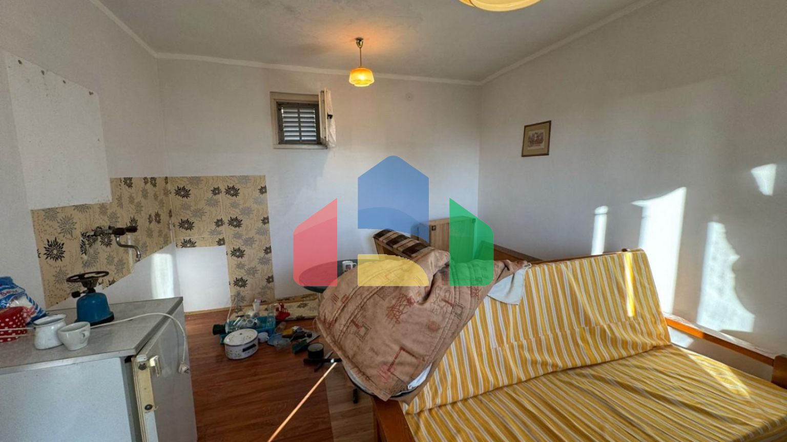 Продается дом с видом на Адриатику в живописном Сутоморе, Барская Ривьера