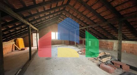 Продается дом с видом на море в туристическом поселке Сутоморе, район Горелац