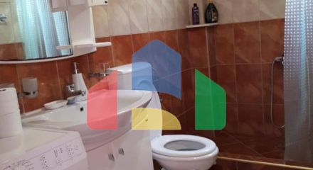 Продается просторный 4-этажный дом с панорамным видом на море в Сутоморе (Заградже)