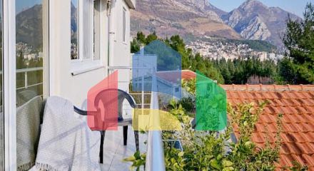 Продажа  квартиры в Сутоморе. Две спальни