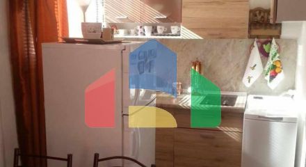 Продаётся однокомнатная квартира в Сутоморе, район Мирошица, рядом с IDEA, первая линия к трассе.