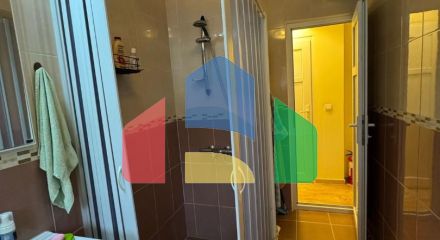 Просторный дом и апартаменты для аренды в Сутоморе.